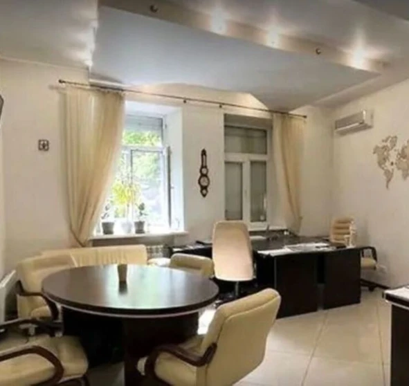 Fotografie 1. Două Camere apartament, de vânzare. Kyiv Печерский , Khreshchatyk