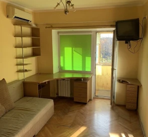 Foto 2. Monoambiente piso, en venta. Kyiv Шевченковский, Dorohizhi