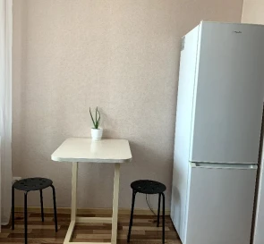 Zdjęcie 3. Kawalerka mieszkanie, do wynajęcia. Kyiv Дарницкий