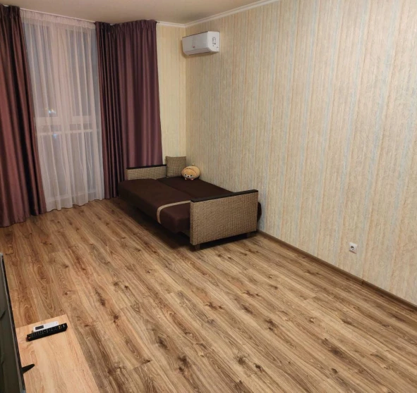 Foto 1. Monoambiente piso, para alquilar. Kyiv Дарницкий