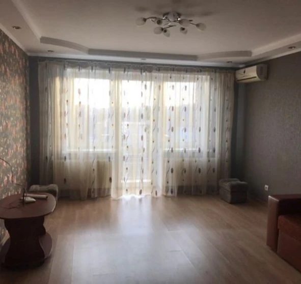 Fotografie 1. Garsonieră apartament, de închiriat. Poltava Подольский