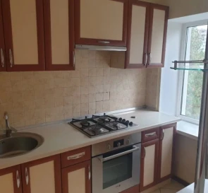 Foto 2. Tres Ambientes piso, para alquilar. Poltava Шевченковский (Октябрьский)