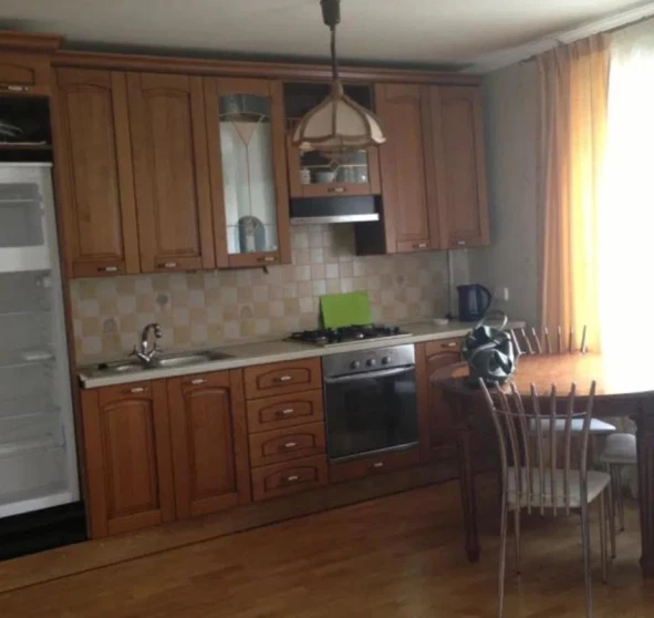 Photo 1. Three-Room flat, to rent. Poltava Шевченковский (Октябрьский)