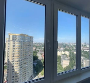 Фото 5. Трикімнатна квартира, продаж. Київ Голосеевский, Васильківська