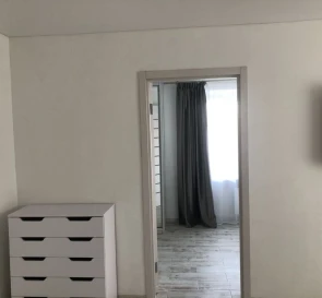 Foto 3. Dos Ambientes piso, en venta. Kyiv Святошинский, Syatoshyn