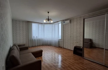 Foto Monoambiente piso, para alquilar. Kyiv Дарницкий район, Osokorky
