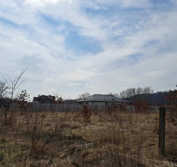 Foto 1. Terreno, en venta. Kyiv Голосеевский район, Vydubychi