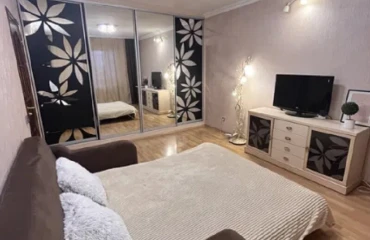Photo Three-Room flat, for sale. Kyiv Дарницкий район, Pozniaky