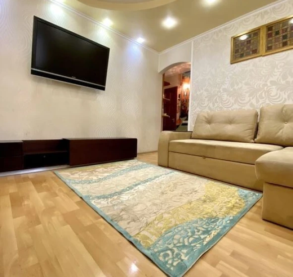 Photo 1. Three-Room flat, to rent. Kyiv Дарницкий район, Osokorky