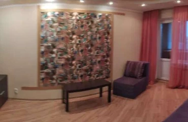 Foto Monoambiente piso, para alquilar. Kyiv Дарницкий район, Vyrlytsia