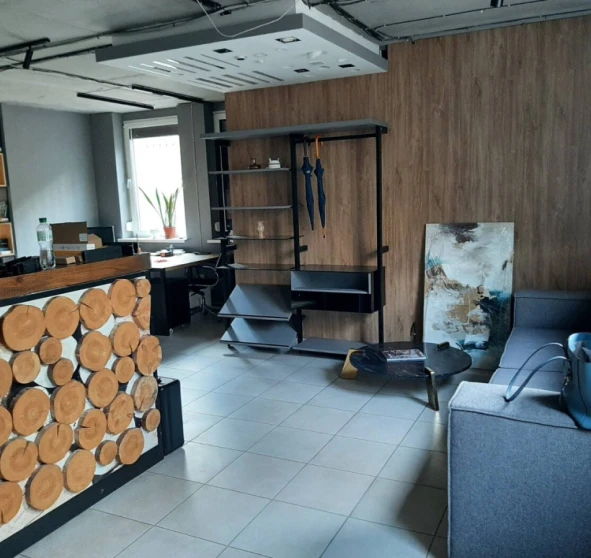Foto 1. Comercial, para alquilar. Kyiv Голосеевский район, Demiivska