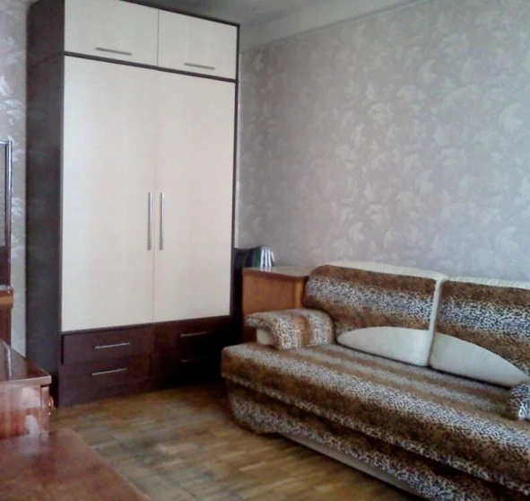Foto 1. Monoambiente piso, en venta. Kyiv Днепровский район, Darnytsia