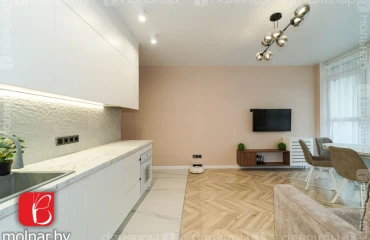 Фото Трикімнатна квартира, продаж. Мінськ Октябрьский