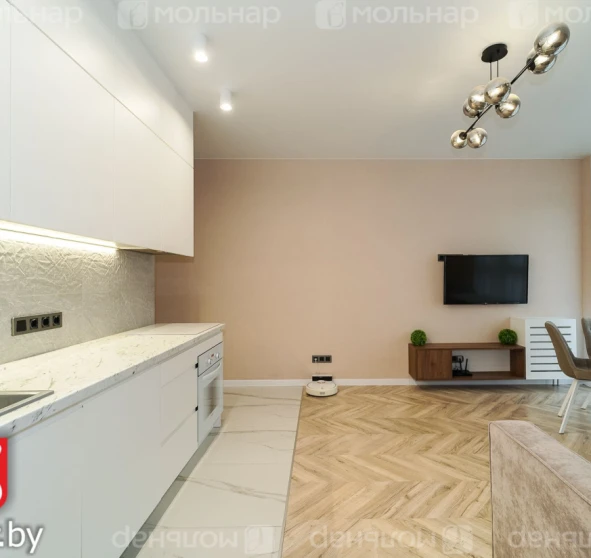 Фото 1. Трикімнатна квартира, продаж. Мінськ Октябрьский