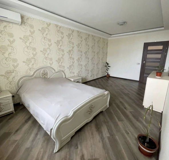 Foto 1. Monoambiente piso, para alquilar. Kyiv Дарницкий