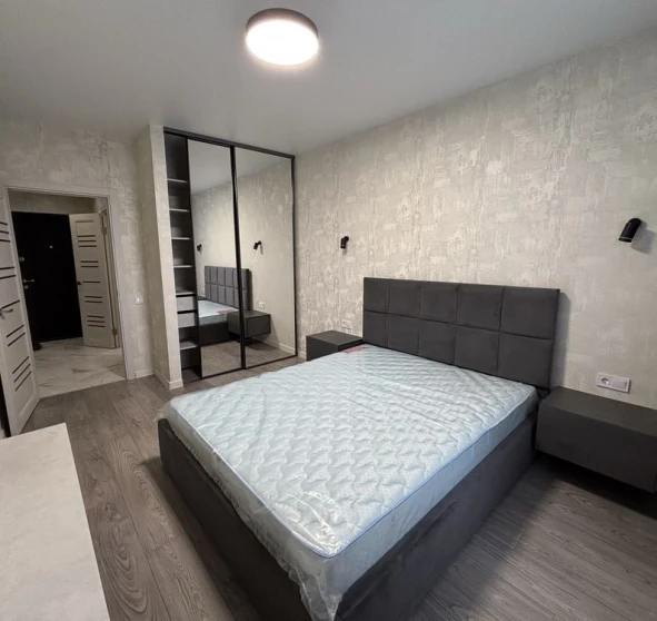 Fotografie 1. Două Camere apartament, de închiriat. Kyiv Дарницкий