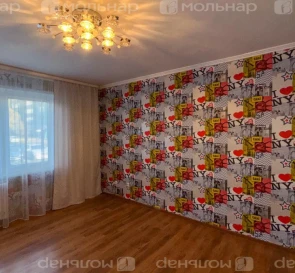 Foto 5. Tres Ambientes piso, en venta. Salihorsk