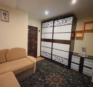 Photo 2. Three-Room flat, for sale. Dnipro Центральный