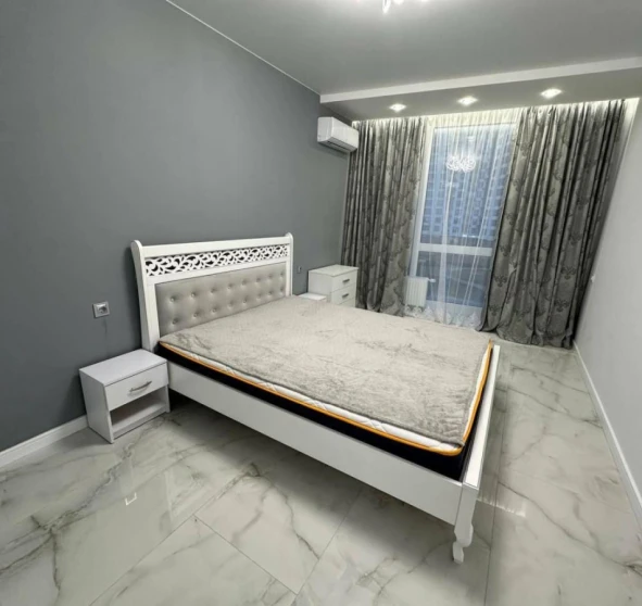 Fotografie 1. Garsonieră apartament, de închiriat. Kyiv Дарницкий