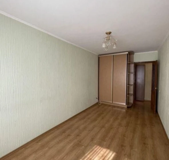 Фото 1. Двокімнатна квартира, продаж. Полтава