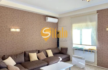 Photo House, for sale. Kyiv Дарницкий
