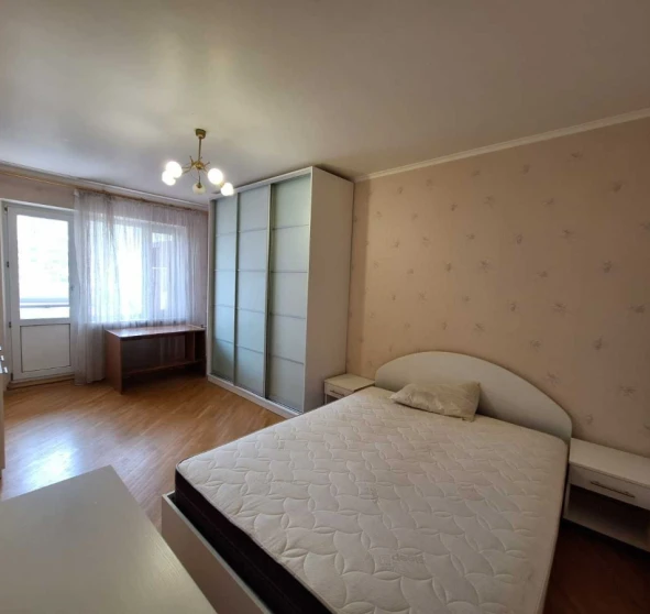 Fotografie 1. Două Camere apartament, de închiriat. Kyiv Дарницкий