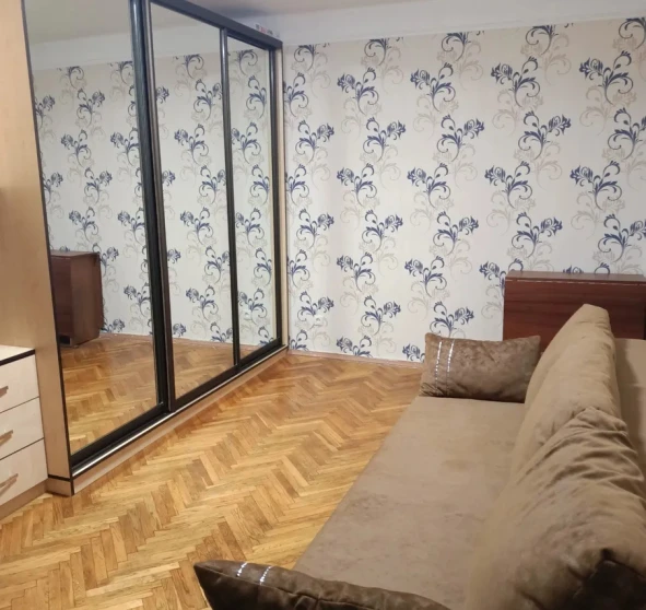Fotografie 1. Două Camere apartament, de vânzare. Kyiv Святошинский