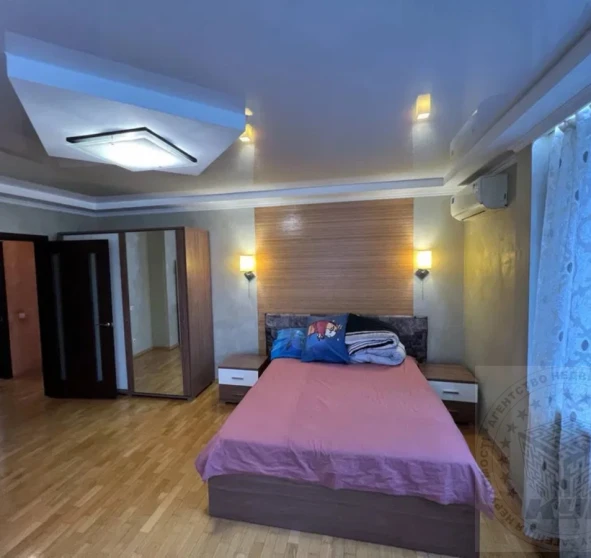 Photo 1. One-Room flat, for sale. Kyiv Святошинский, Zhytomyrska