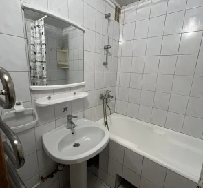 Photo 5. Three-Room flat, for sale. Kyiv Голосеевский, Teremky