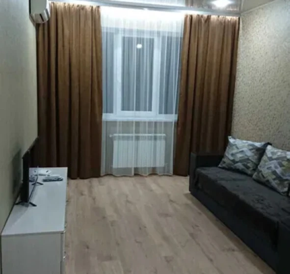 Foto 1. Monoambiente piso, para alquilar. Poltava Шевченковский (Октябрьский)