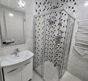 Fotografie 3. Două Camere apartament, de închiriat. Poltava Шевченковский (Октябрьский)