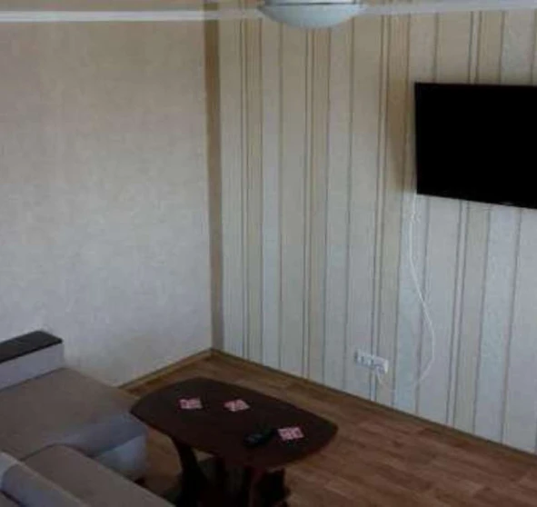 Foto 1. Dos Ambientes piso, para alquilar. Poltava Подольский