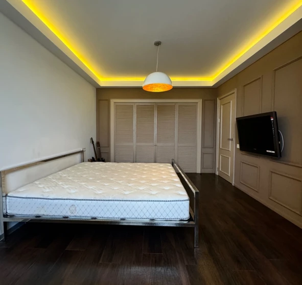 Fotografie 1. Două Camere apartament, de vânzare. Kyiv Дарницкий