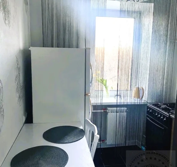 Foto 1. Monoambiente piso, en venta. Kyiv Шевченковский, Dorohizhi