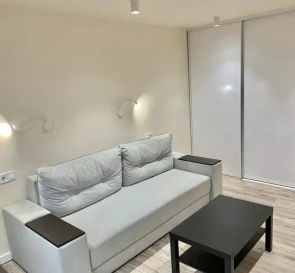 Photo 3. Three-Room flat, for sale. Kyiv Голосеевский, Demiivska