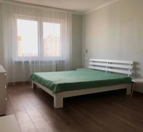 Zdjęcie 2. Kawalerka mieszkanie, do wynajęcia. Kyiv Дарницкий