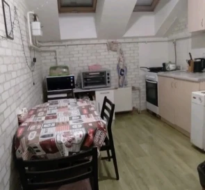 Фото 4. Двокімнатна квартира, продаж. Щербані
