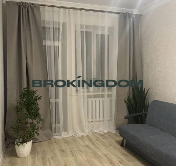 Foto 1. Monoambiente piso, en venta. Kyiv Соломенский
