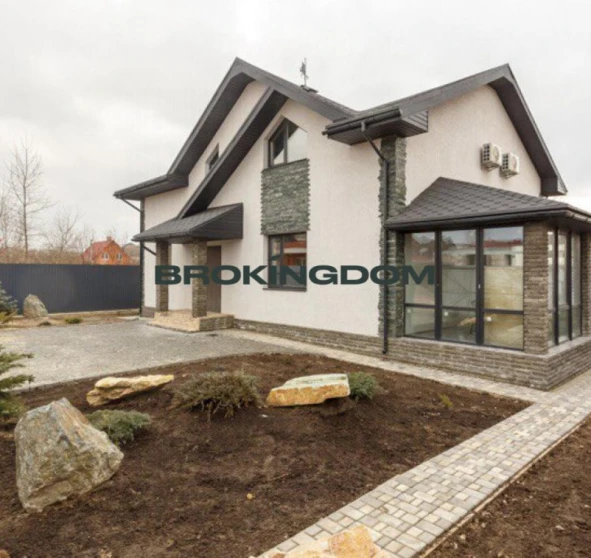 Foto 1. Casa, en venta. Pukhivka