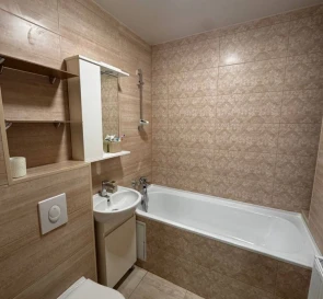 Foto 5. Tres Ambientes piso, para alquilar. Kyiv Дарницкий