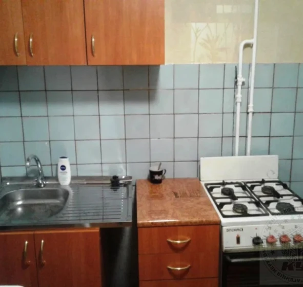 Foto 1. Tres Ambientes piso, en venta. Kyiv Святошинский