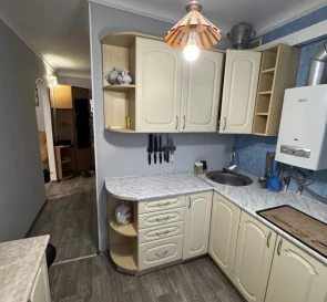 Foto 2. Tres Ambientes piso, para alquilar. Poltava Шевченковский (Октябрьский)