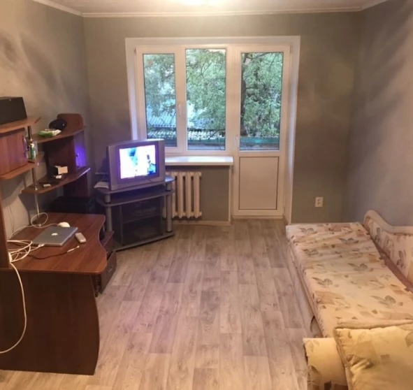 Fotografie 1. Garsonieră apartament, de închiriat. Poltava Шевченковский (Октябрьский)