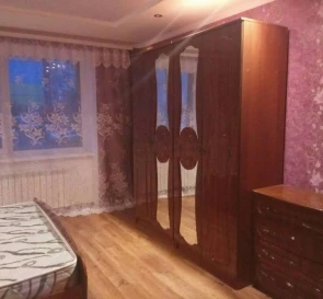 Foto 2. Dos Ambientes piso, para alquilar. Poltava