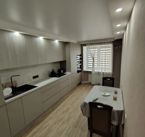Photo 1. One-Room flat, for sale. Poltava Шевченковский (Октябрьский)