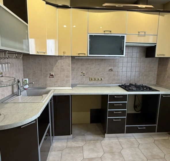 Фото 1. Однокомнатная квартира, продажа. Полтава Шевченковский (Октябрьский)