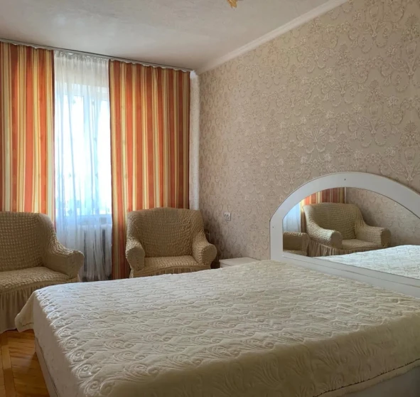 Фото 1. Двухкомнатная квартира, продажа. Киев Голосеевский, Выставочный центр