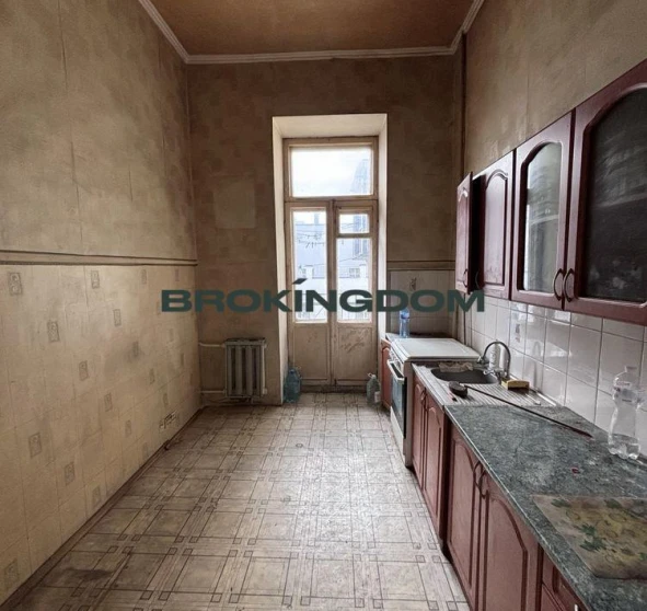 Фото 1. Трехкомнатная квартира, продажа. Киев Печерский
