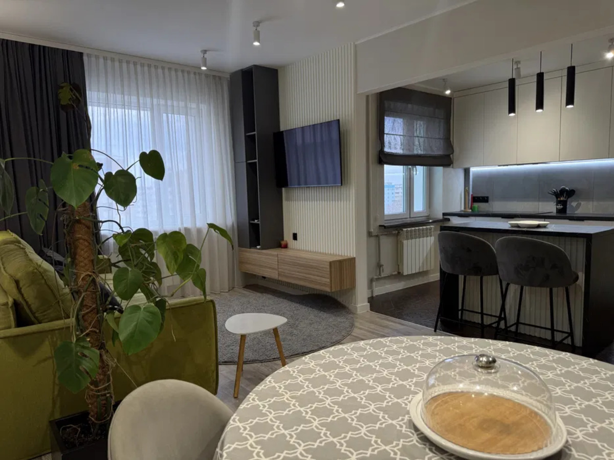 Фото Трехкомнатная квартира, продажа. Полтава
