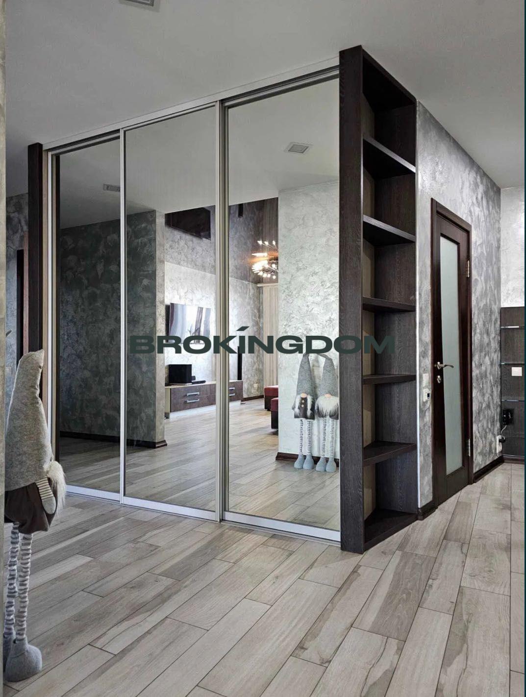 Photo Three-Room flat, for sale. Kyiv Дарницкий